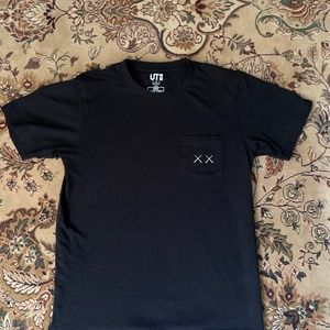 Kaws Sesame Street tee size small